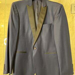 Calvin Klein Men's Navy Blue 100% Lapel Tuxedo Jacket